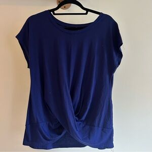 navy amazon tshirt; size: L‎